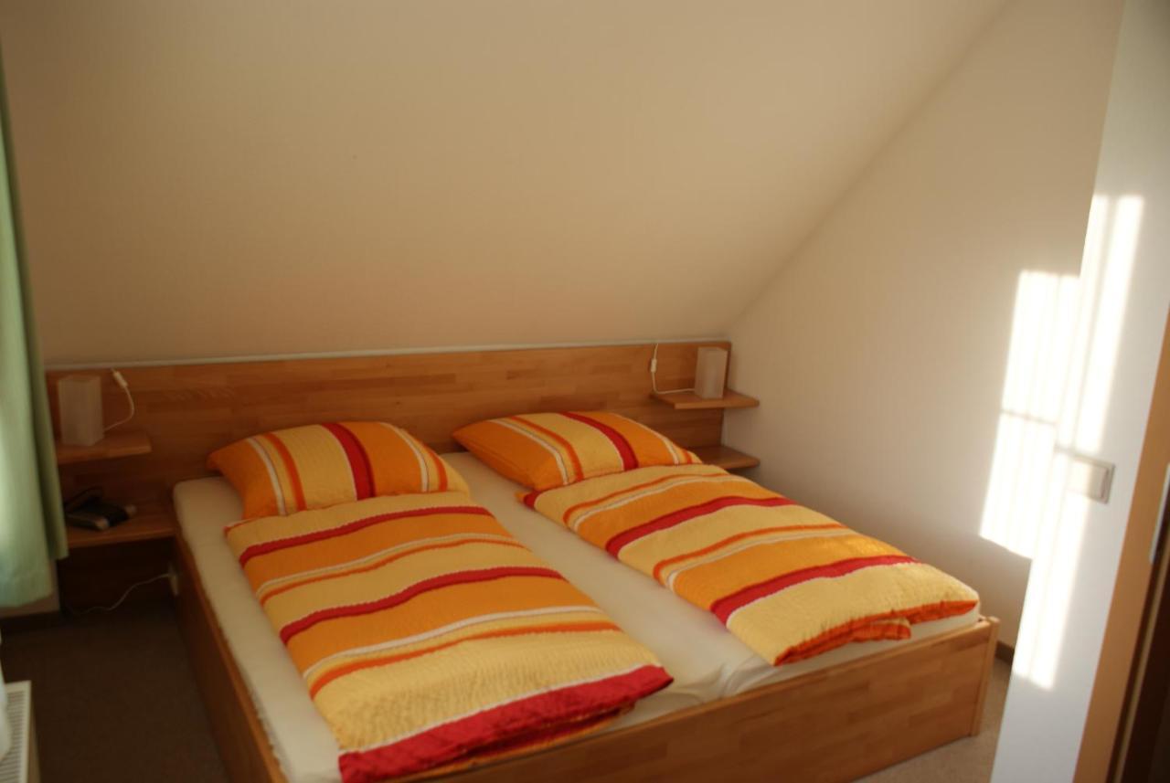Ferienwohnung Дрезден Екстериор снимка