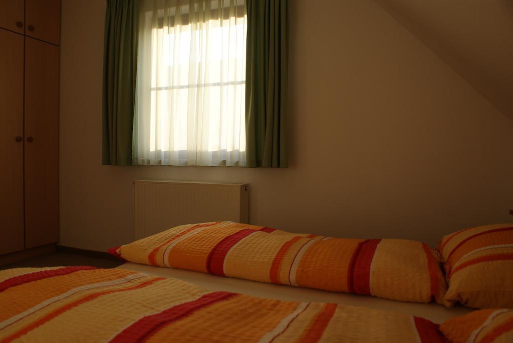 Ferienwohnung Дрезден Екстериор снимка